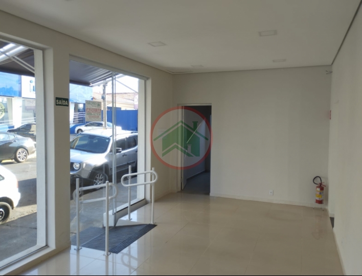 Aluga-se Salão Comercial em CENTRO Avaré. Foto 2