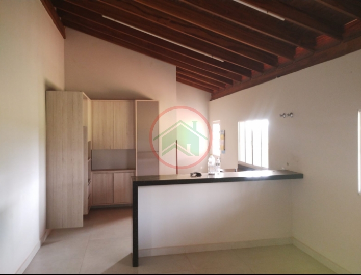 Vende-se Casa em VIVENDA DO SOLEMAR Avaré. Foto 2