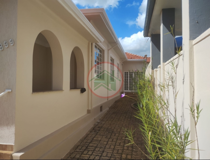 Vende-se Casa em CENTRO Avaré. Foto 4