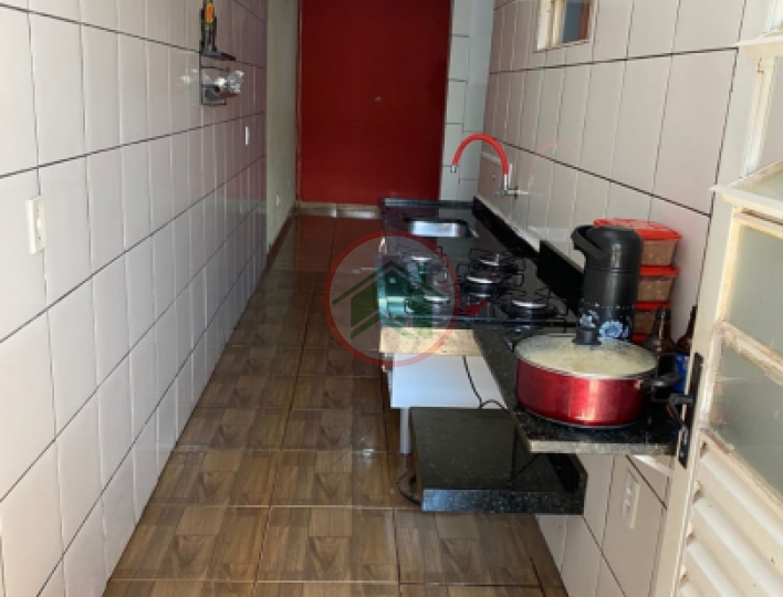 Vende-se Casa em CONJ. HAB. MARIO EMILIO BANWART Avaré. Foto 4
