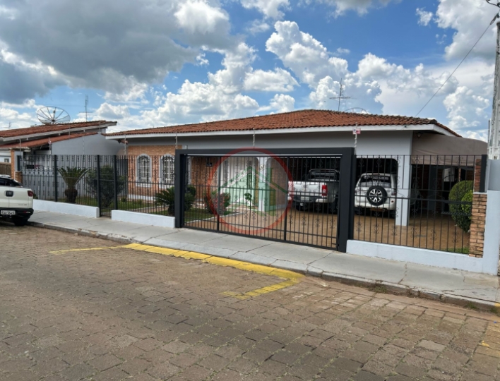Aluga-se Casa em CENTRO Avaré. Foto 3