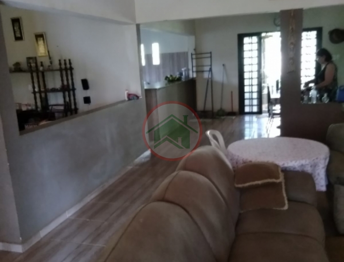 Vende-se Chácara em ZONA RURAL Avaré. Foto 5