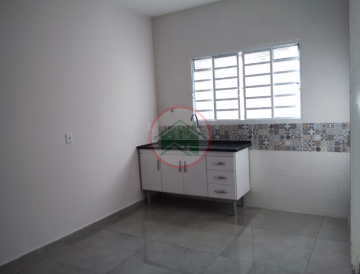Vende-se Casa em BRABÂNCIA Avaré. Foto 3