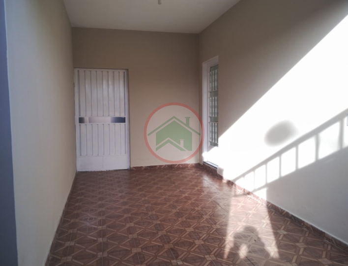 Vende-se Casa em BRABÂNCIA Avaré. Foto 2