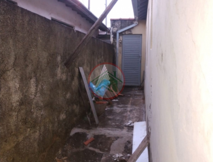Vende-se Casa em BRAZ Avaré. Foto 2