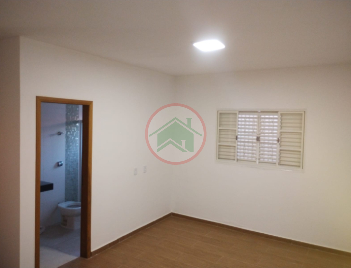 Vende-se Casa em BRABÂNCIA Avaré. Foto 3