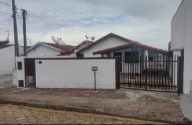 Casa para locação em Avaré