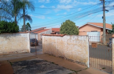 Casa para locação em Avaré